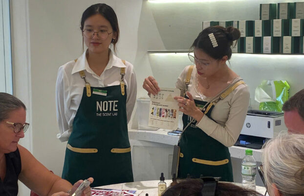 河内春节：外国游客的感官指南——看什么、闻什么、创造什么